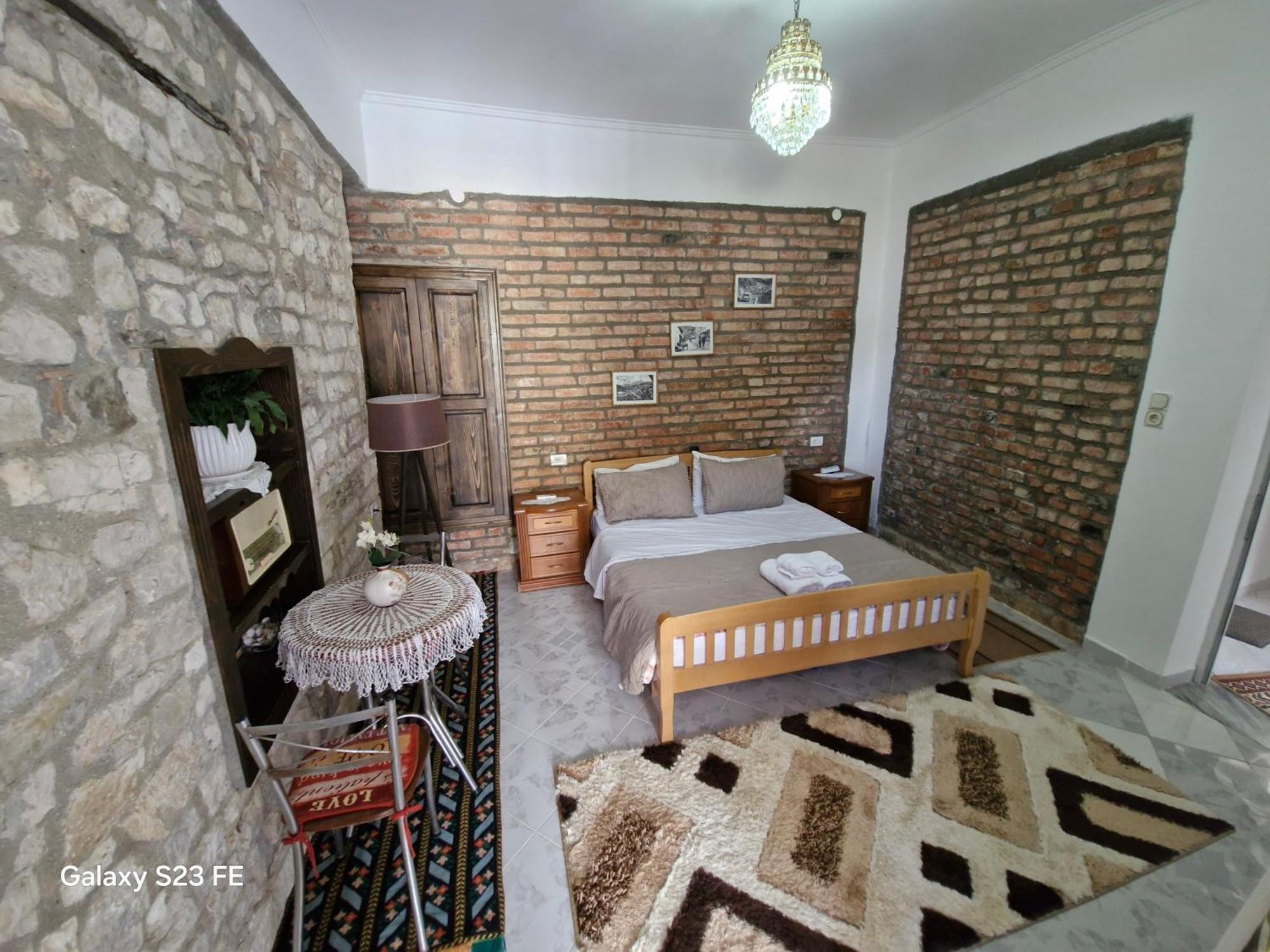 Guesthouse Belle View Berat Ngoại thất bức ảnh