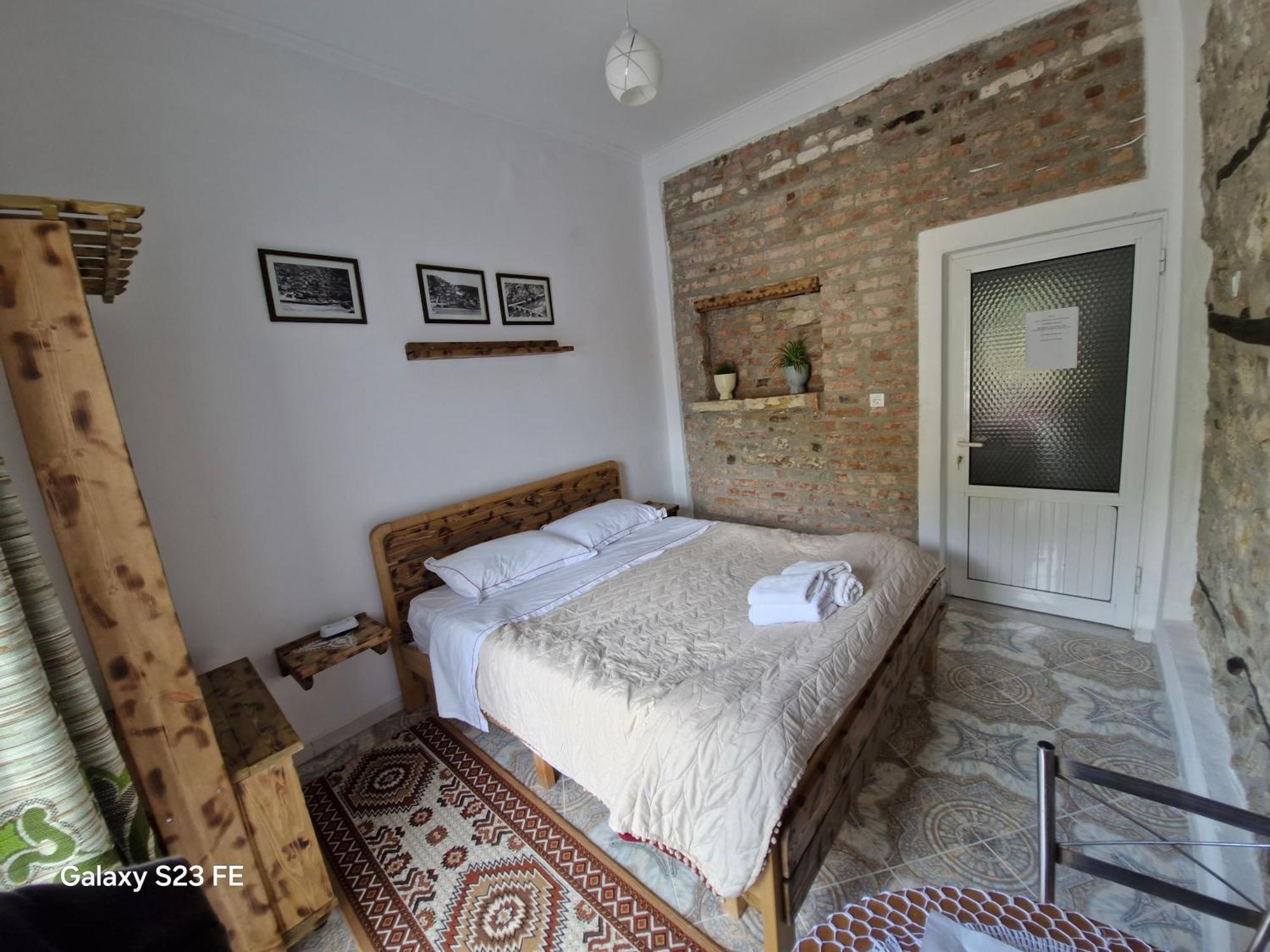Guesthouse Belle View Berat Ngoại thất bức ảnh
