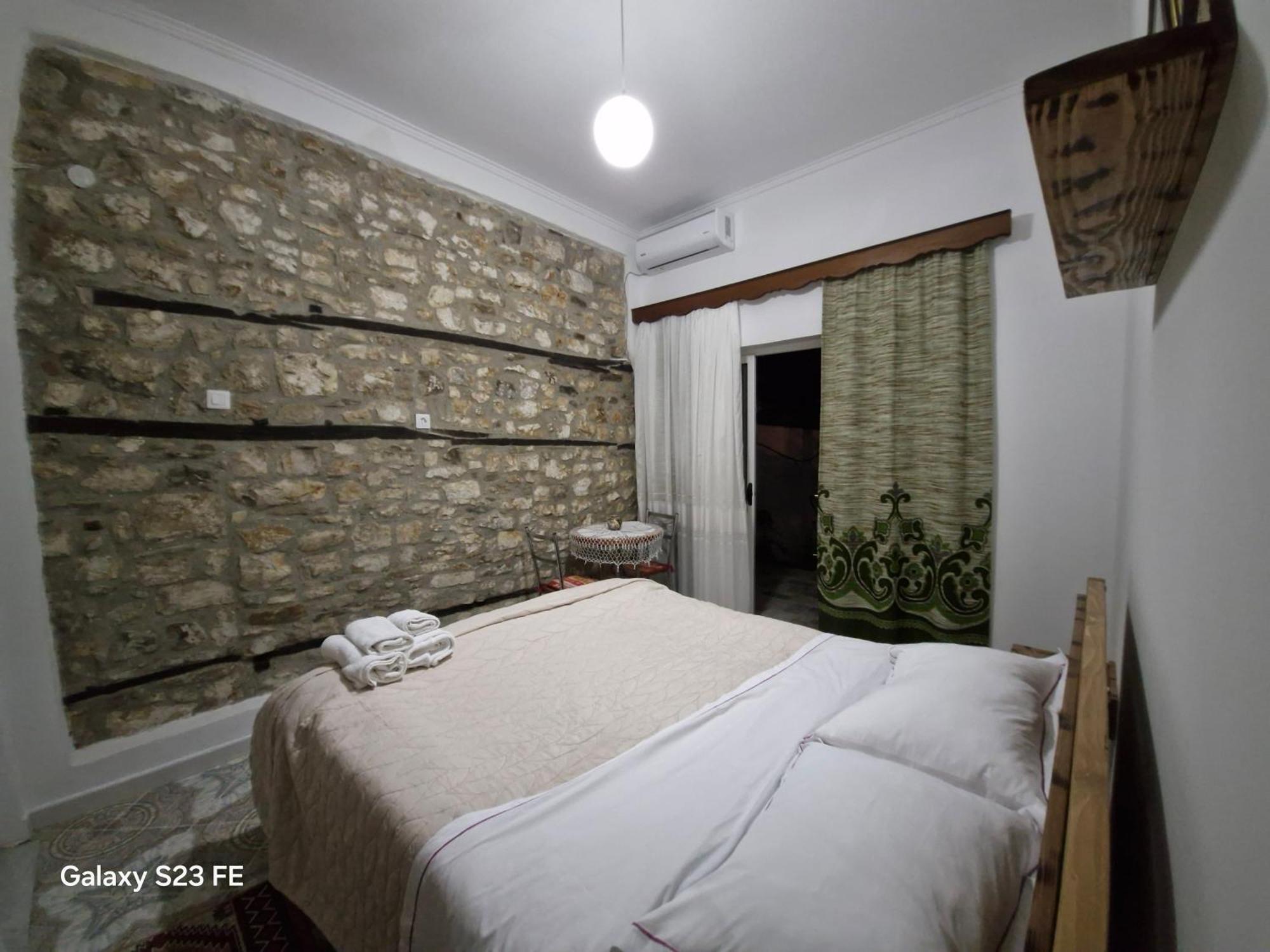 Guesthouse Belle View Berat Phòng bức ảnh