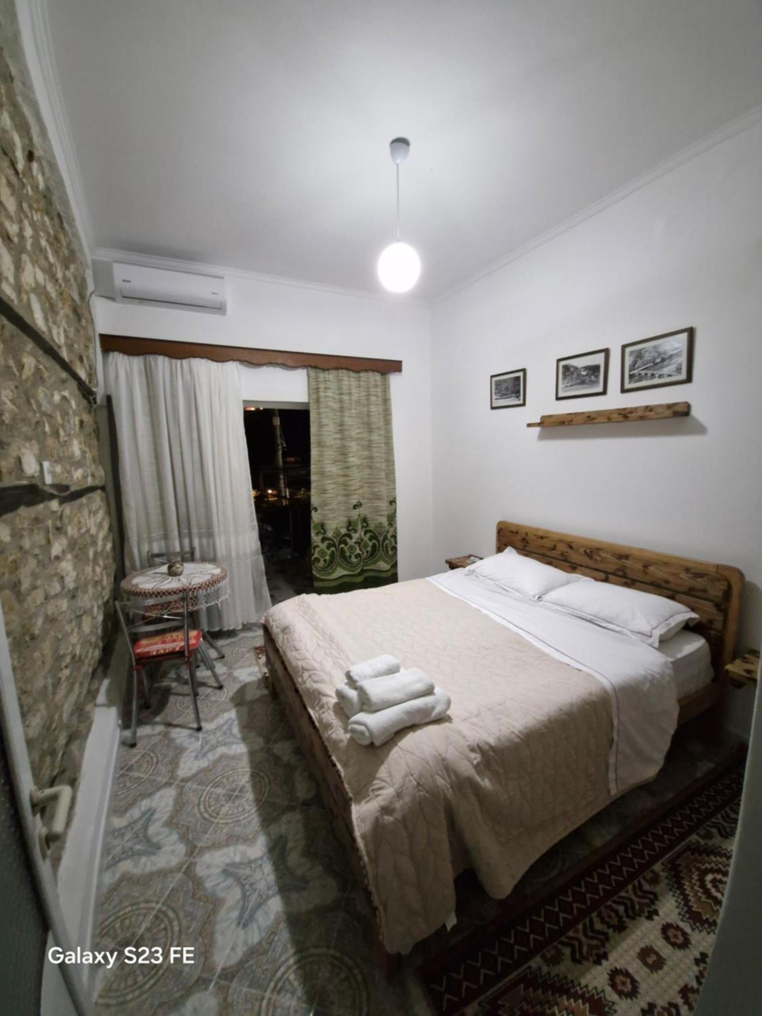Guesthouse Belle View Berat Phòng bức ảnh